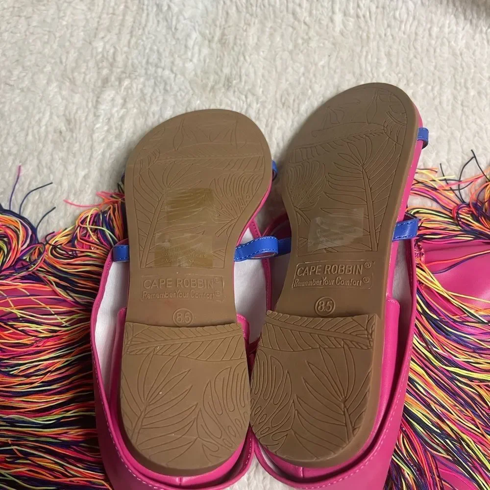 NWOT CAPE ROBBIN FRINGE FOLD OVER MULTI COLOR PADLOCK SANDALS SZ8.5